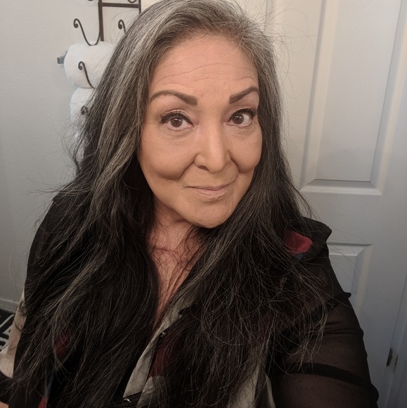 Meet your Posher, Sher - Picture 10 of 13